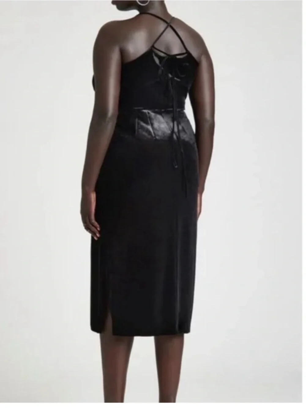 ELOQUII Black Velvet Halter Midi Dress Whimsygoth - Picture 2 of 8